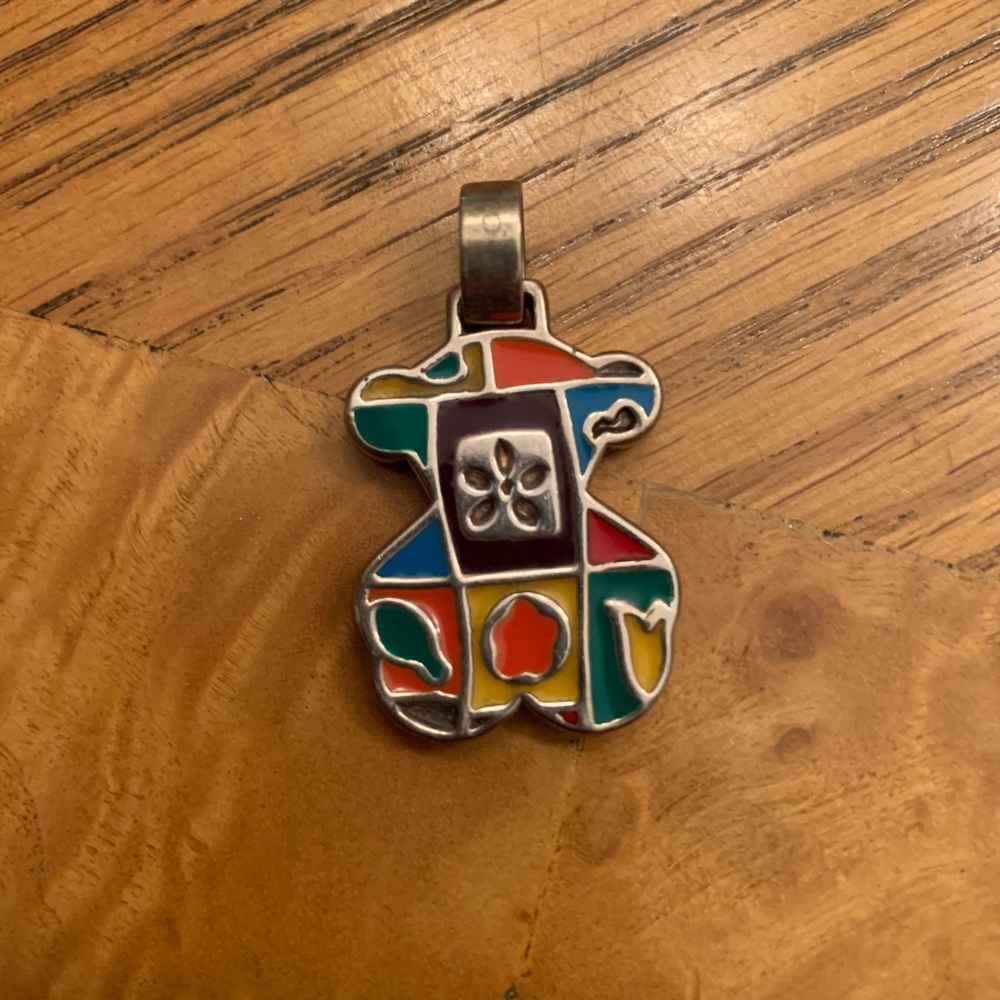Tous Pendants
